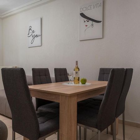 Kosmos Sevice Apartment Family City Center 4A Thessaloníki Eksteriør bilde